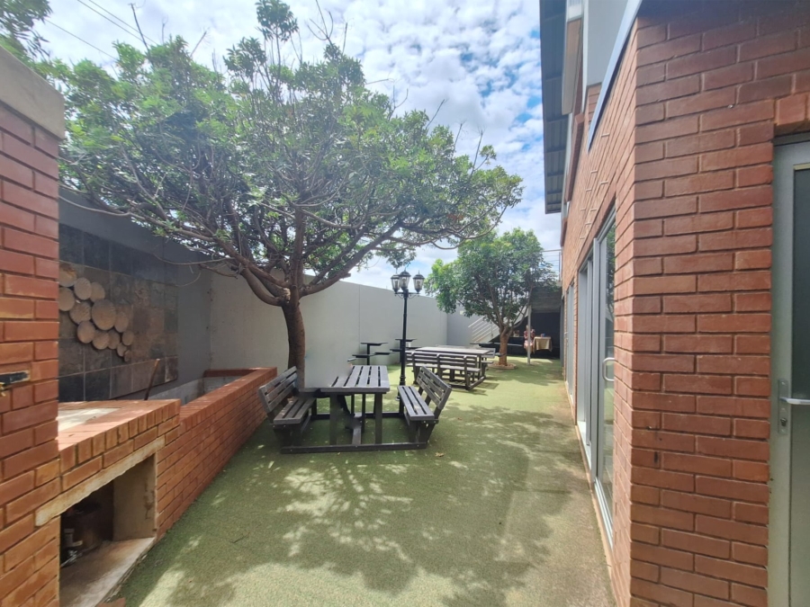 To Let commercial Property for Rent in Melodie North West